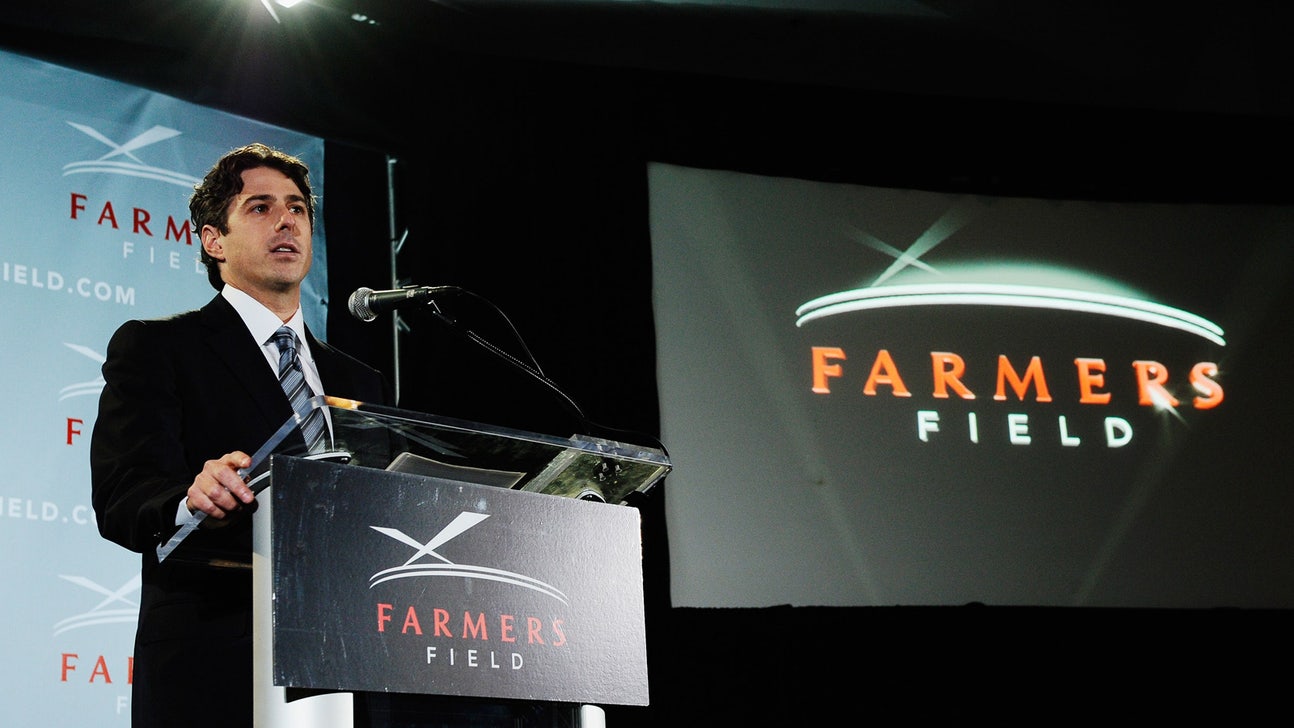 Downtown Los Angeles NFL stadium plan declared defunct; others remain