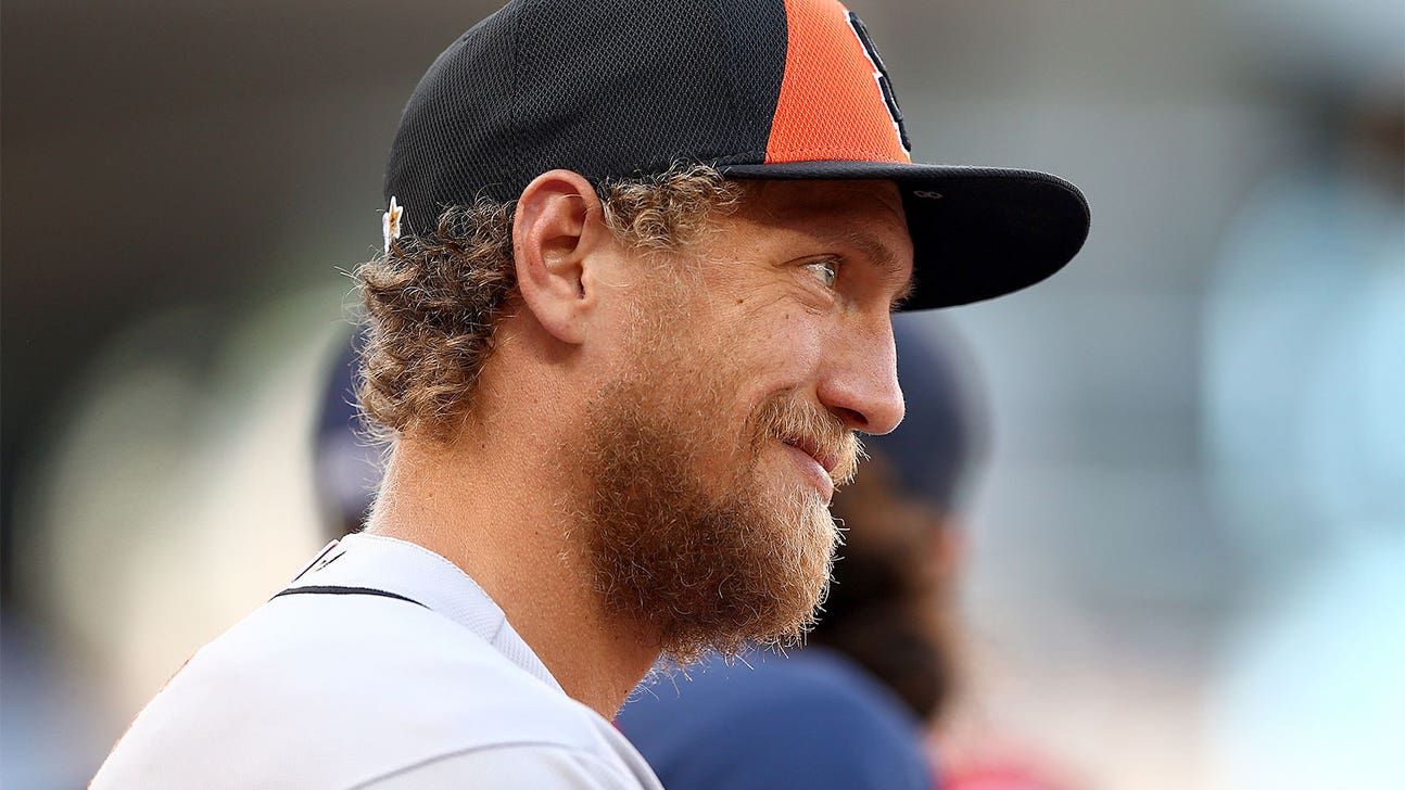 Ooh, slight burn: Pence responds to trolling fans with gentle posts