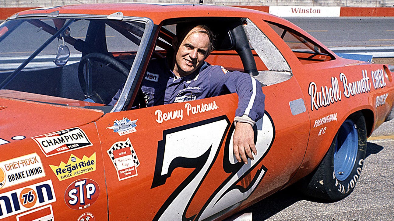 Clint Bowyer's Darlington throwback car a tribute to Benny Parsons
