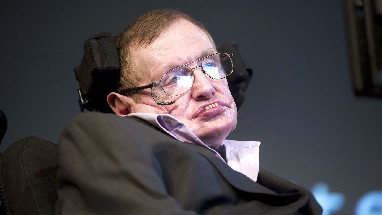 Physicist Hawking devises formula for England success at World Cup