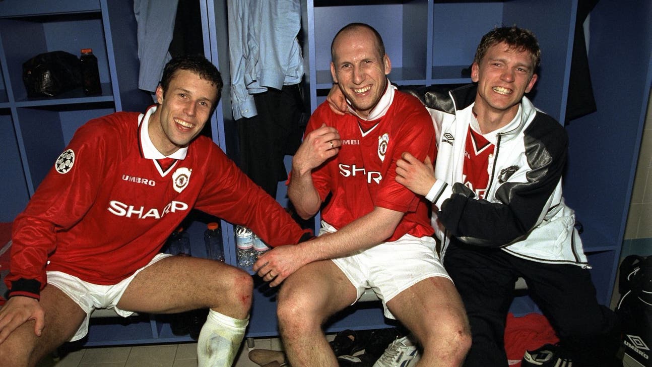 Stam leaving Ajax to pursue Manchester United dream job