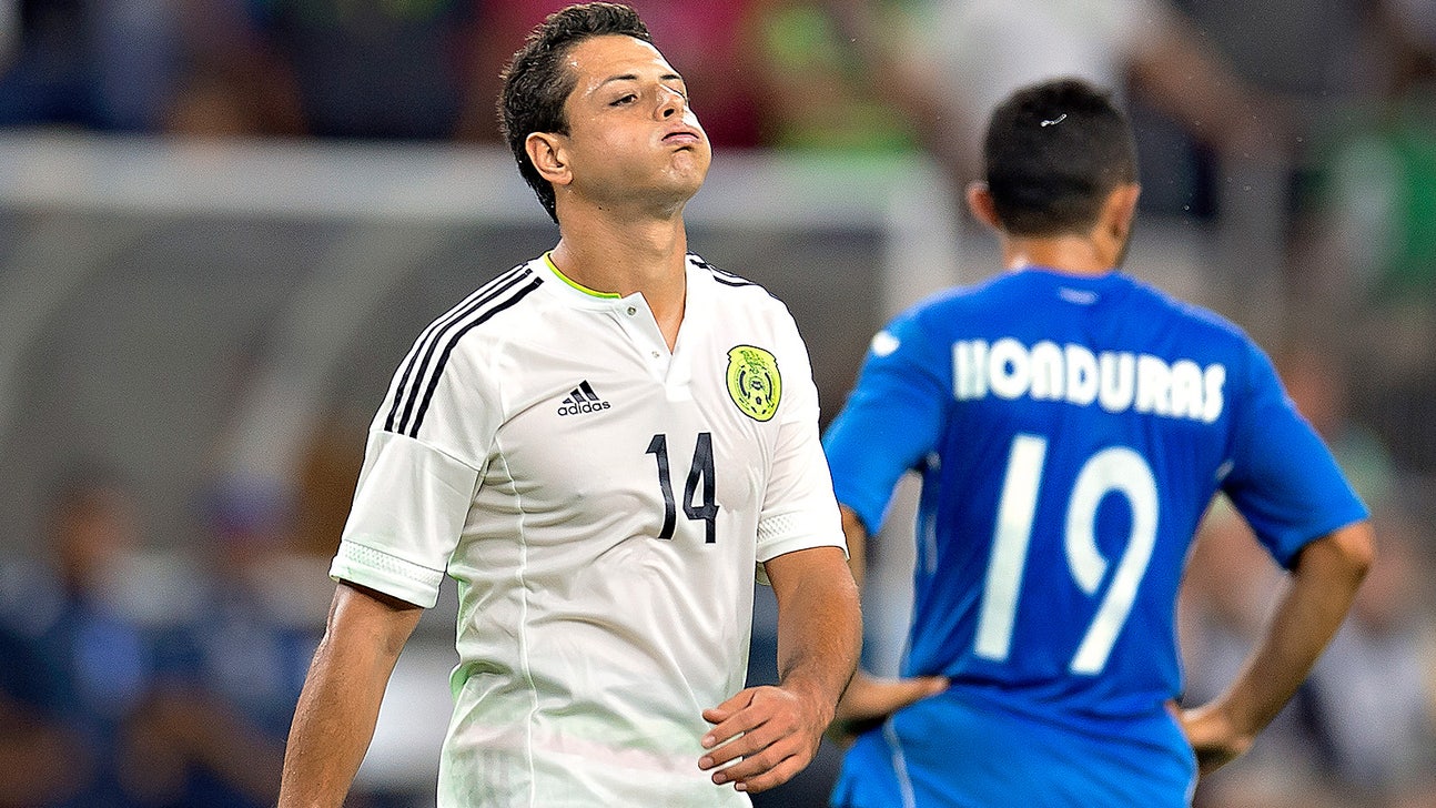Chicharito's injury forces Mexico to change plans ahead of Gold Cup