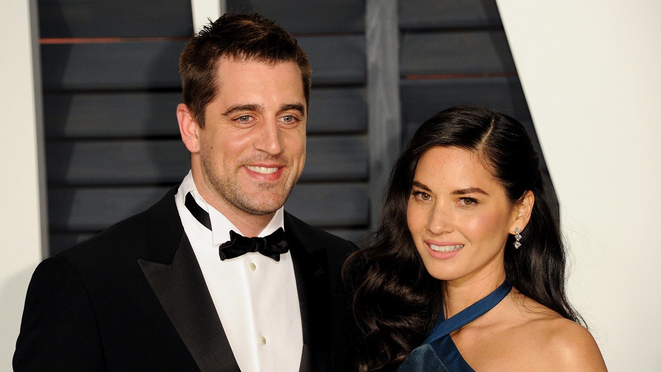 Olivia Munn calls out media for connecting her to Aaron Rodgers' struggles