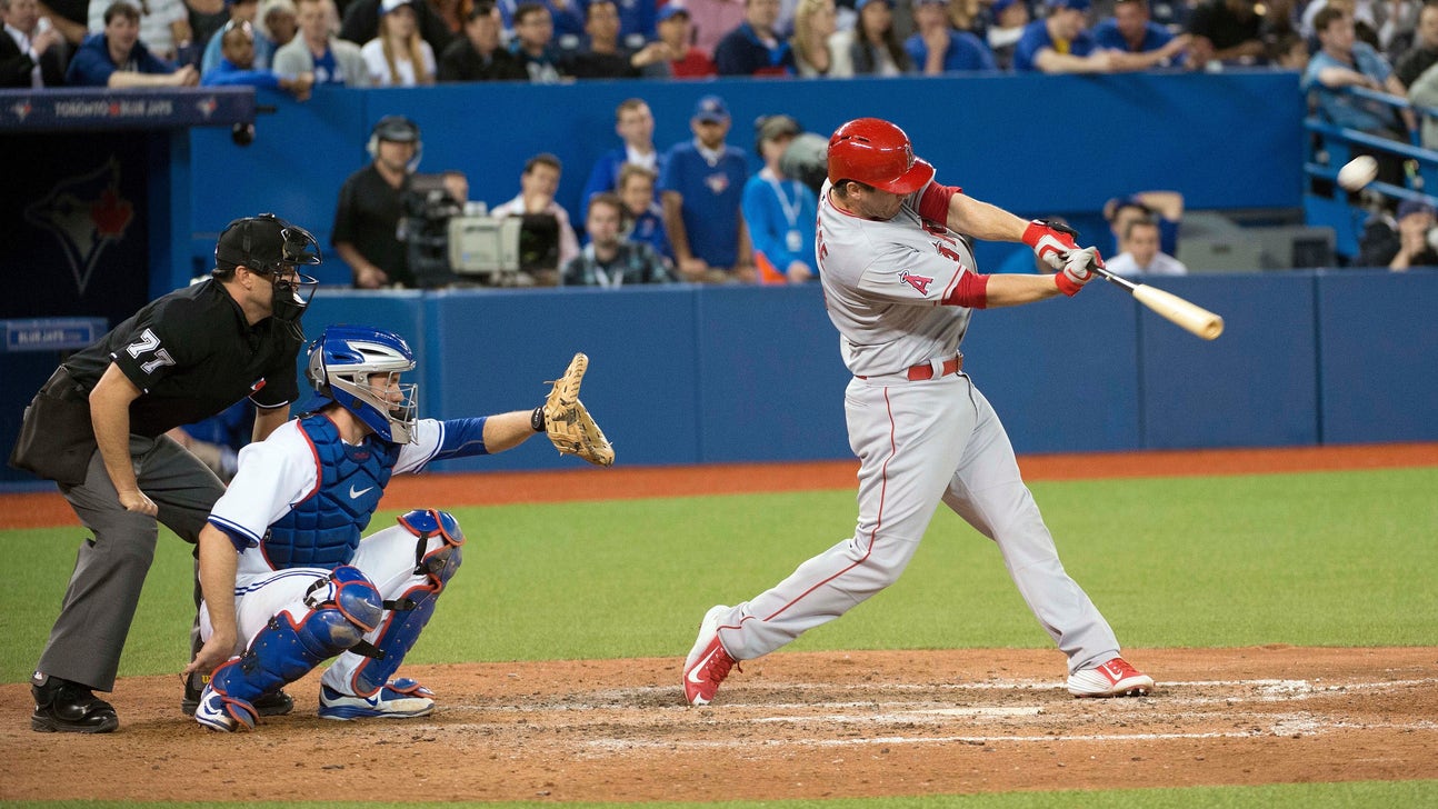 Freese is back in the NL Central ... but he'll be wearing Pirate gold