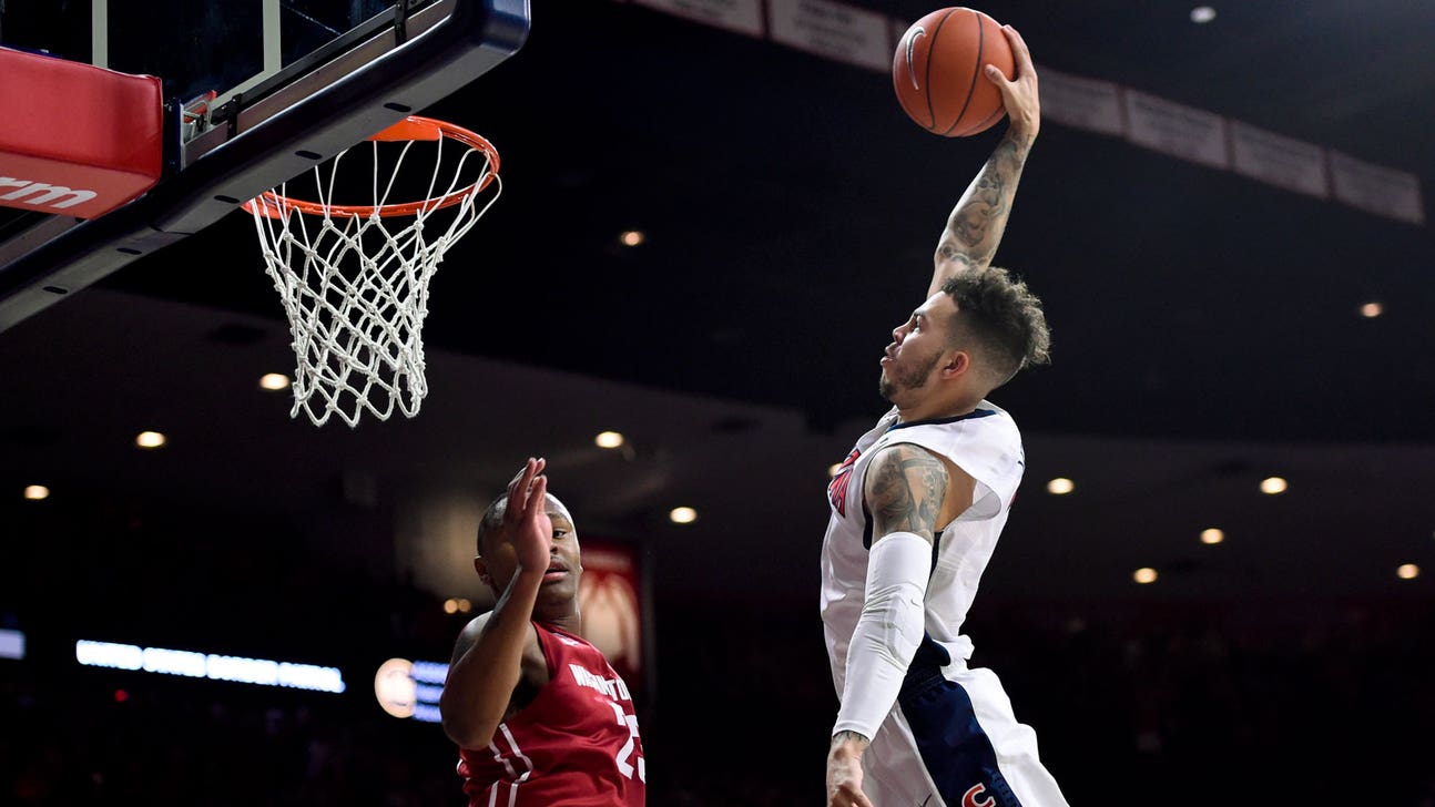 Arizona rolls past Cougars for 49th win in a row at McKale