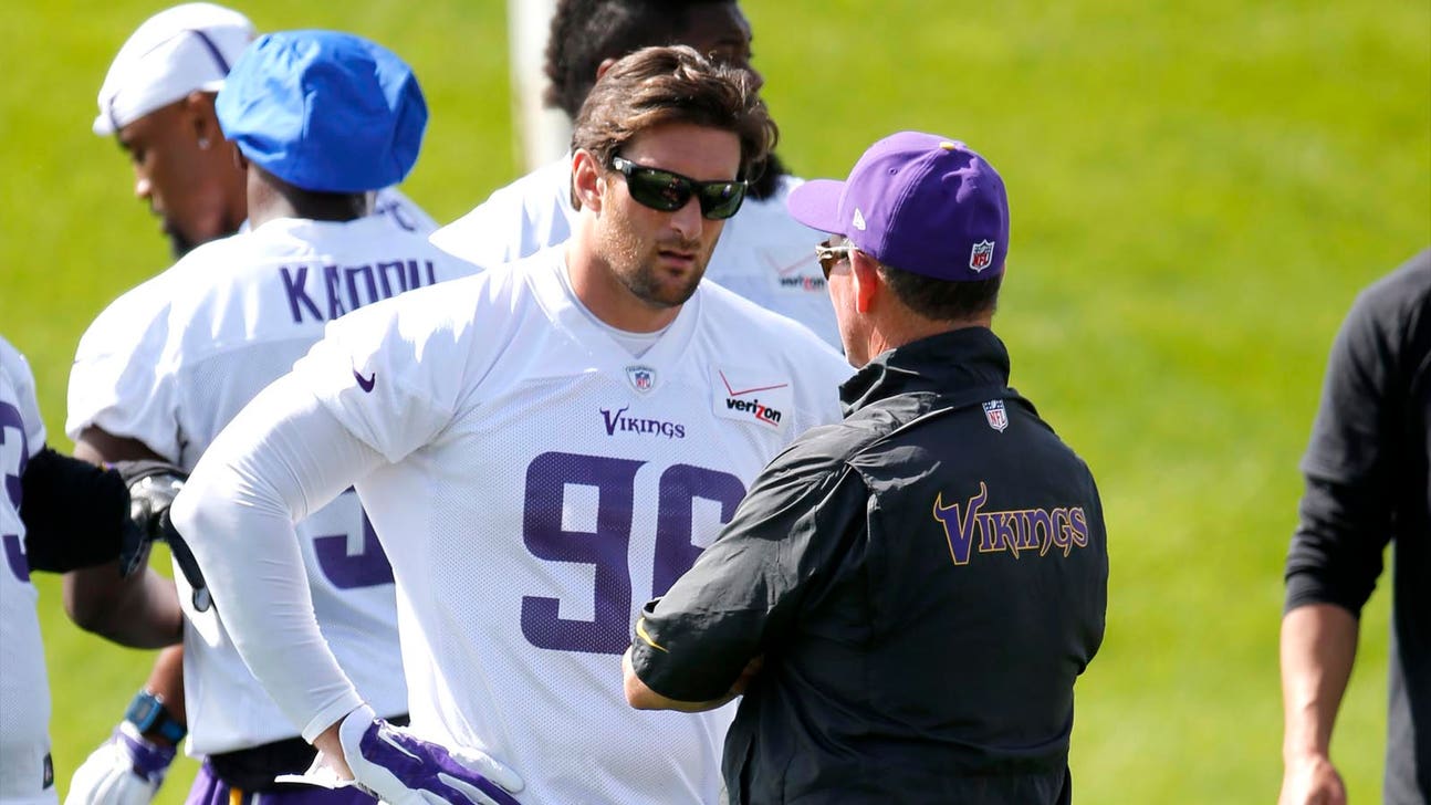 Unusual injuries lead Vikings to inspect lifting regimen