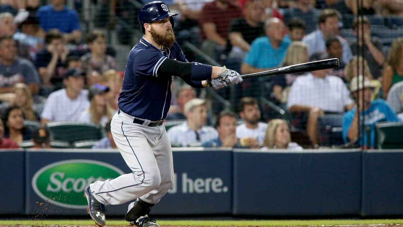 Padres catcher Derek Norris once played football game with a broken leg