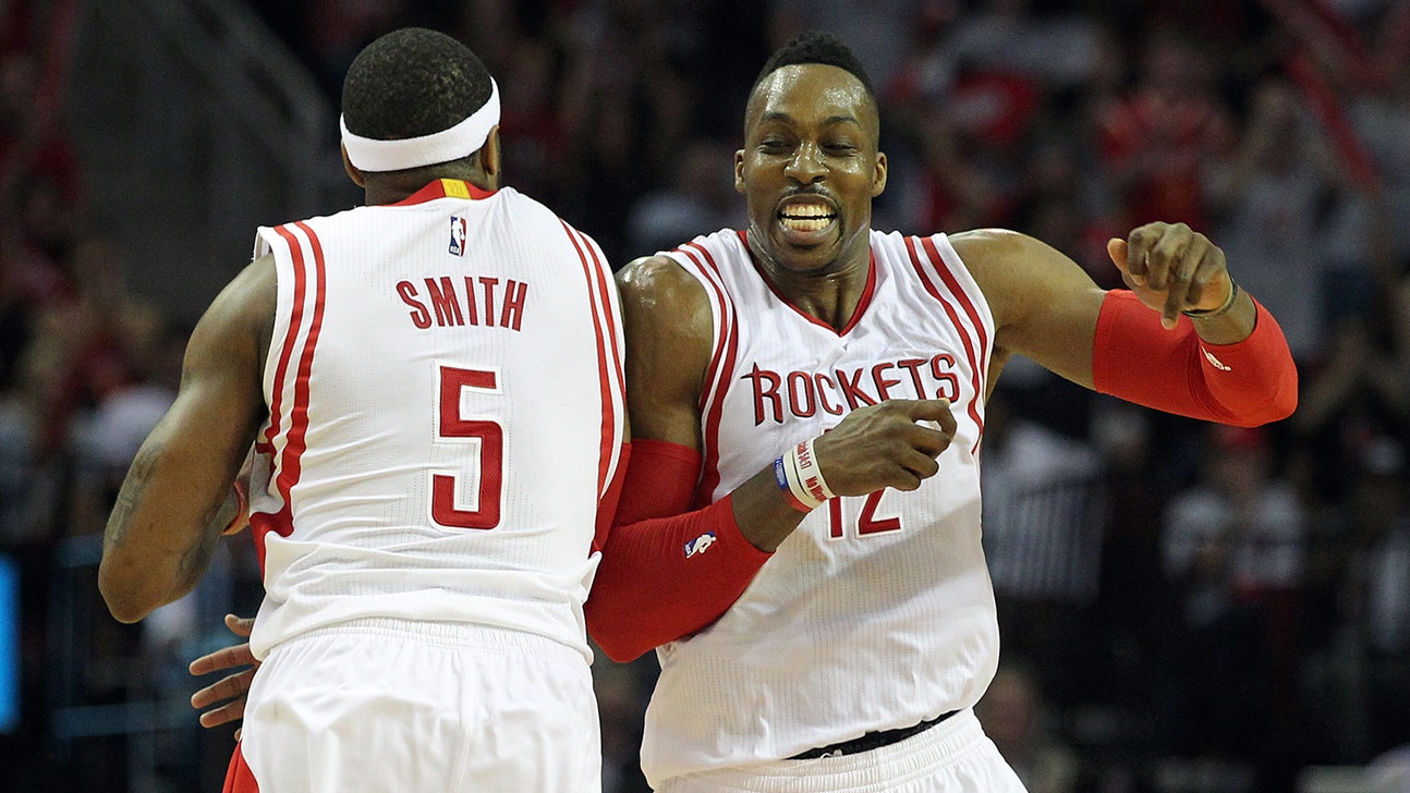 Throwback photo of Howard and Smith explains everything