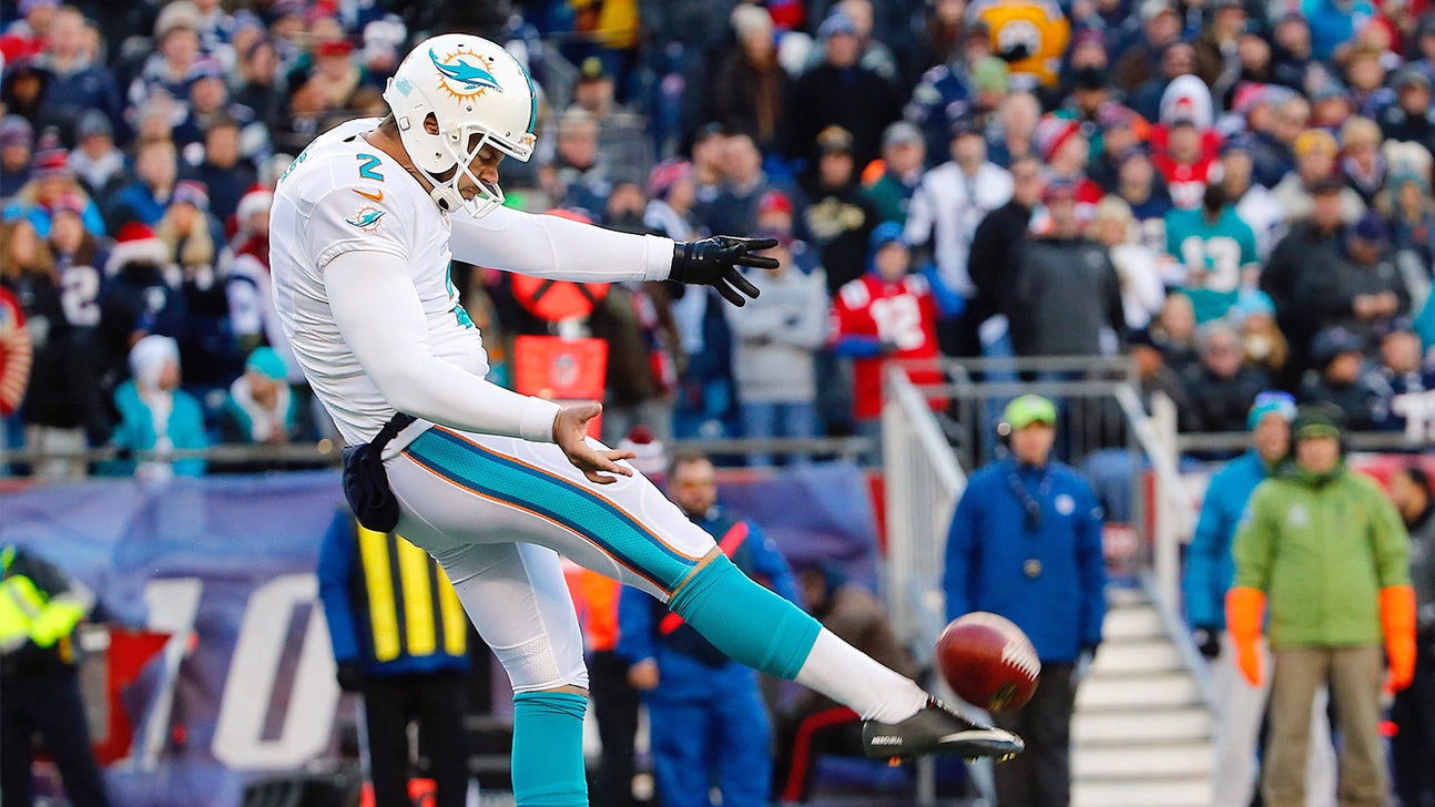Sources: Saints agree to terms with former Dolphins punter Brandon Fields