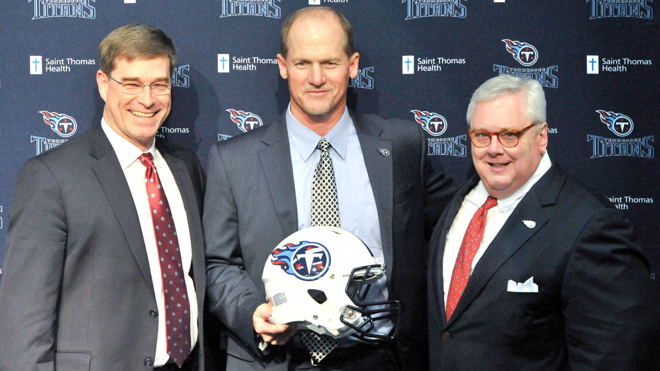 Whisenhunt working quickly to build Titans' coaching staff