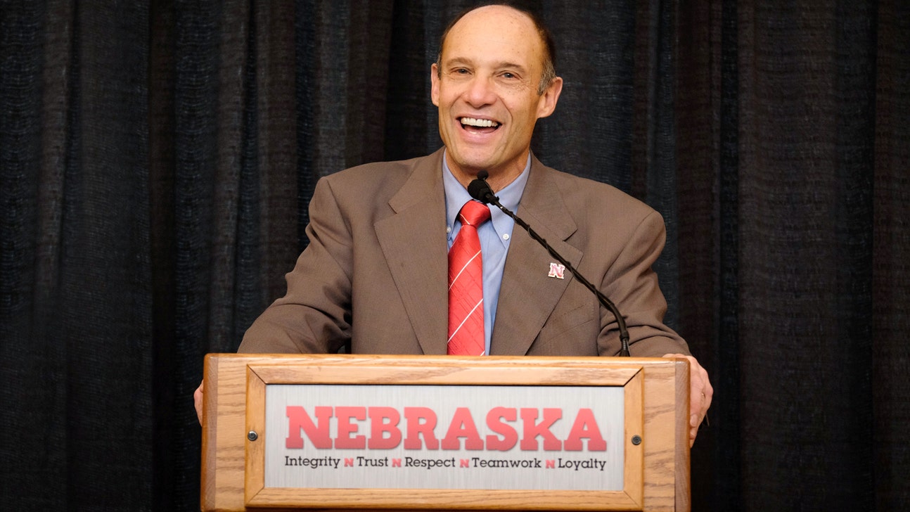 Watch No. 1 safety on West Coast commit to Nebraska over ASU