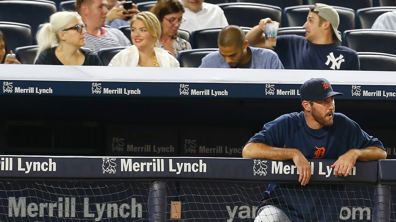 Tigers' Verlander brings a smile to Kate Upton's face