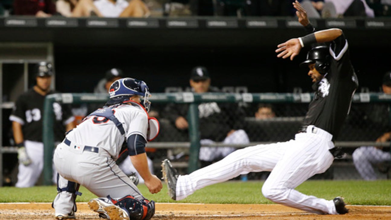 Ramirez hits 2 of Indians' 6 HRs in DH split with White Sox