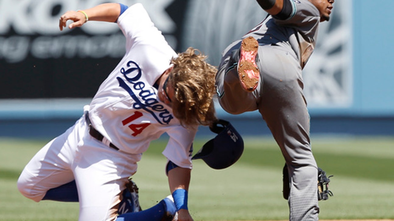 Goldschmidt homers to help D-backs beat Dodgers 4-2
