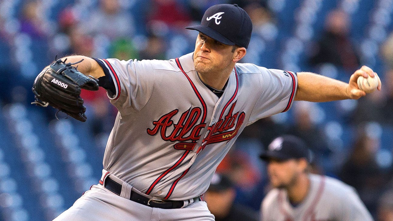 Three Cuts: Wood silences Pirates' bats; Braves halt 5-game slide