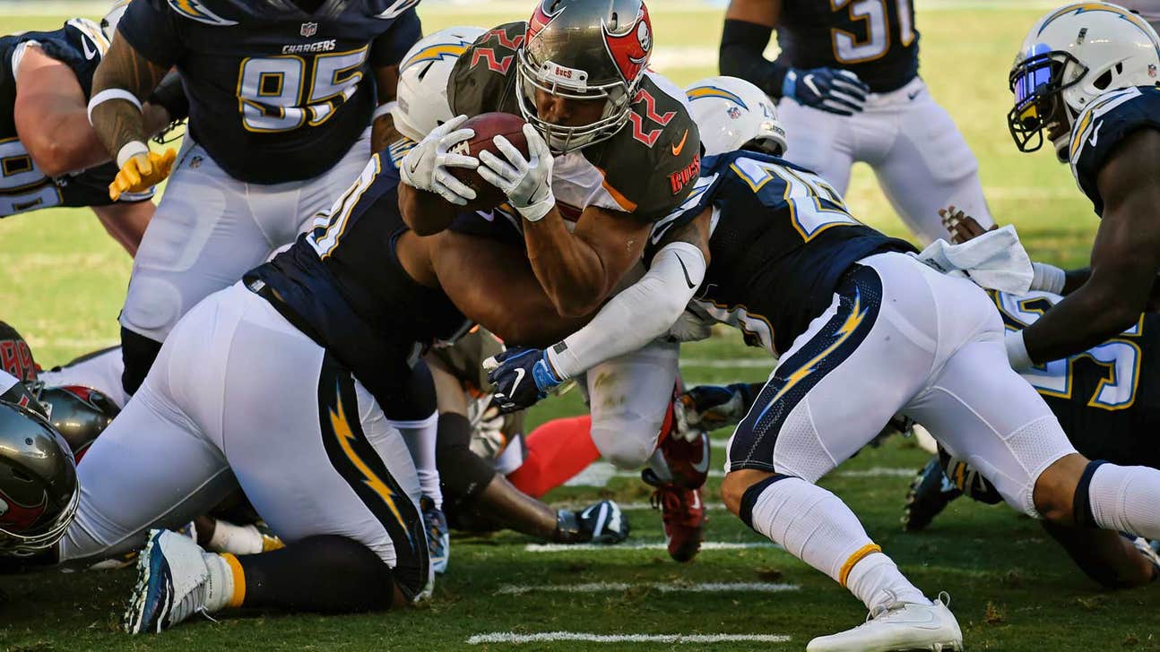 Winston, Tandy lead Bucs to 4th straight win, 28-21 vs Bolts