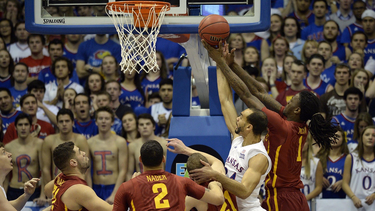 Top-ranked Kansas bests No. 21 Iowa St. to extend home winning streak
