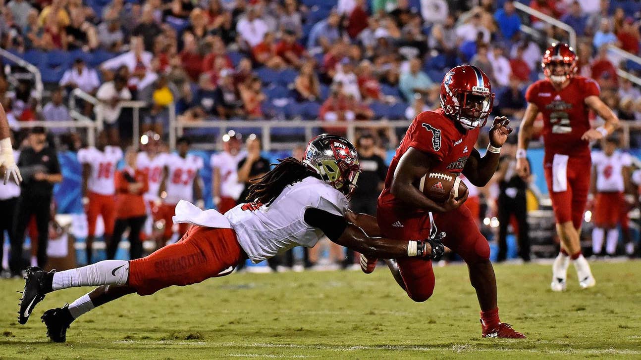 Devin Singletary becomes FAU's all-time leading rusher in 34-15 win over Western Kentucky