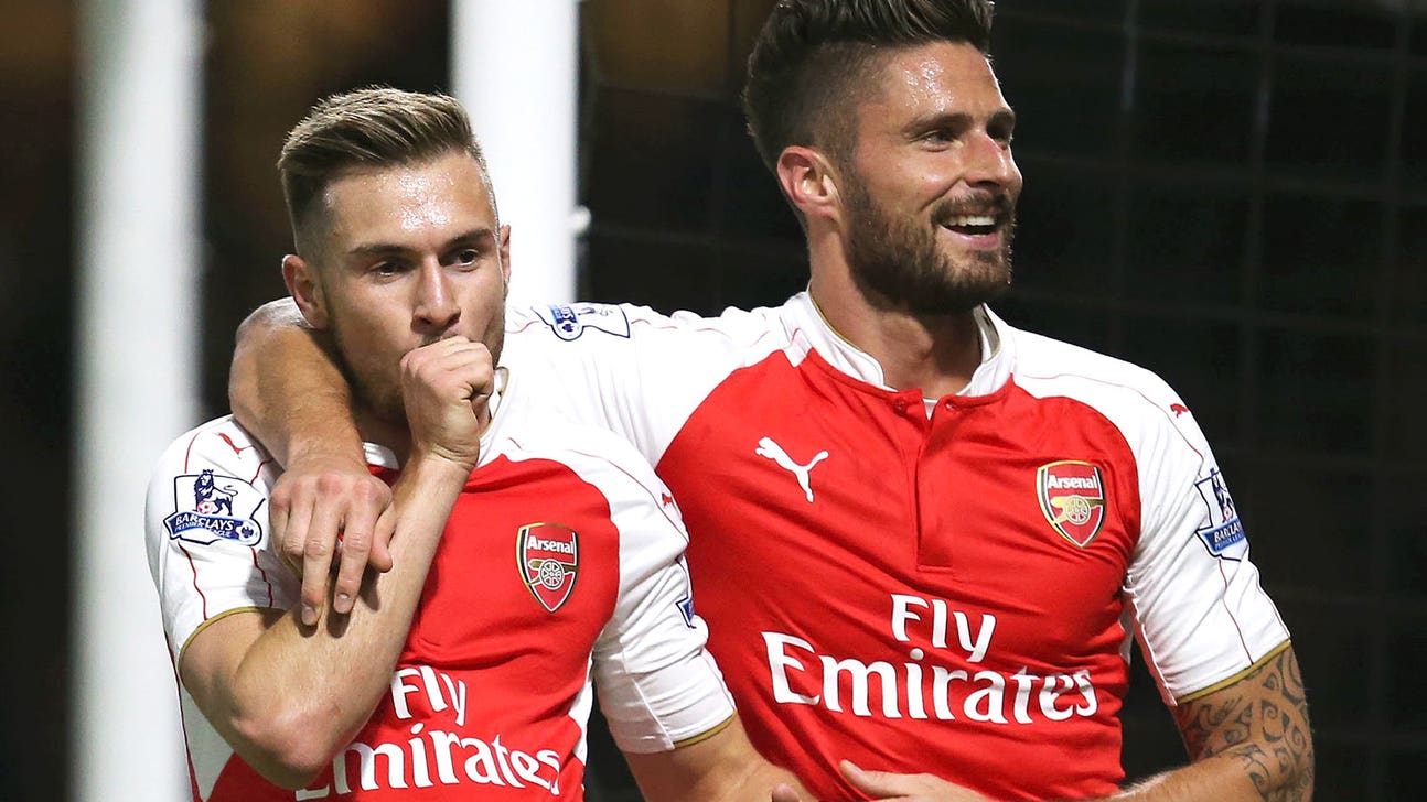 Arsenal smash Watford to renew Premier League title hopes