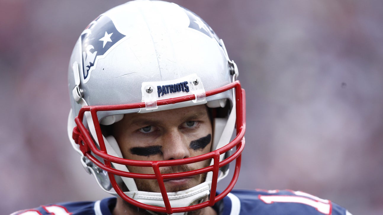 Tom Brady dons mustache for Halloween costume