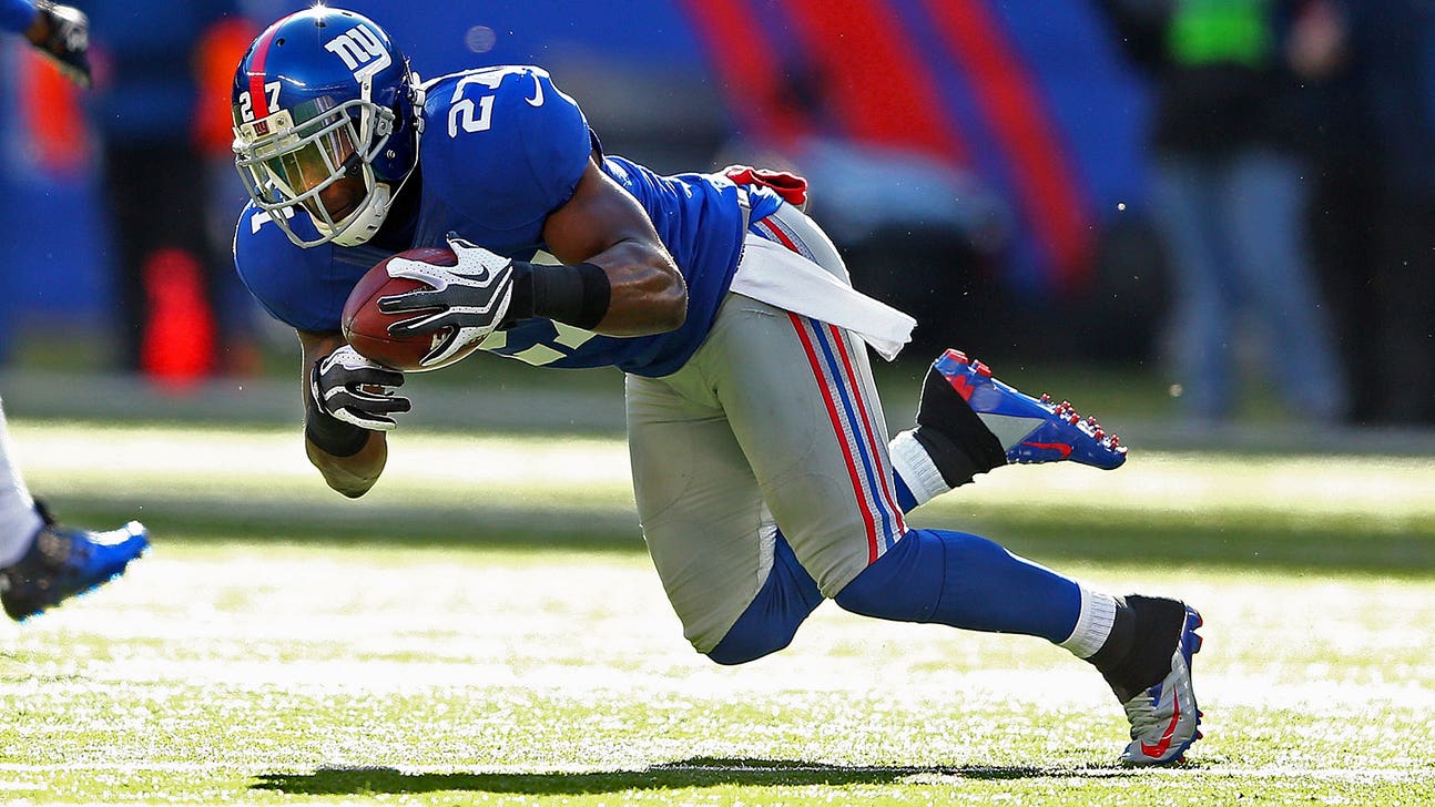 Stevie Brown makes progress from ACL injury while angling for new deal