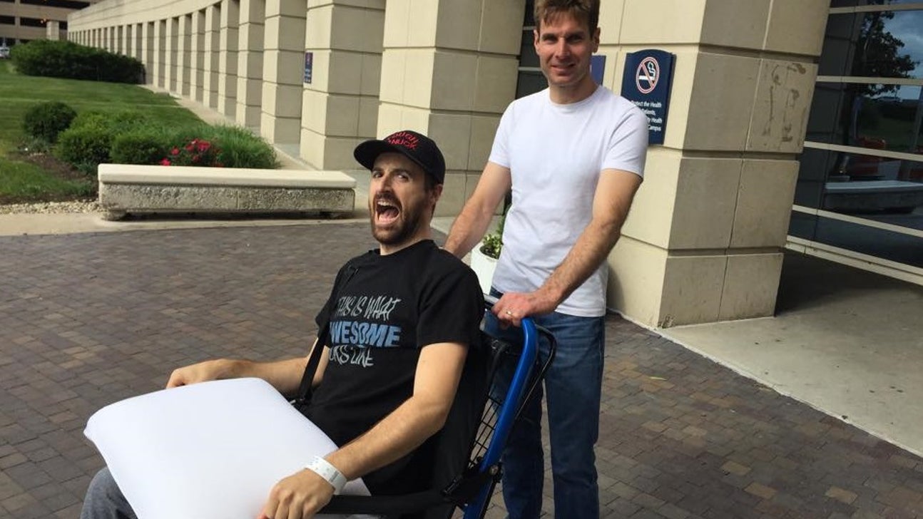 Hinchcliffe released from hospital one week after life-threatening crash