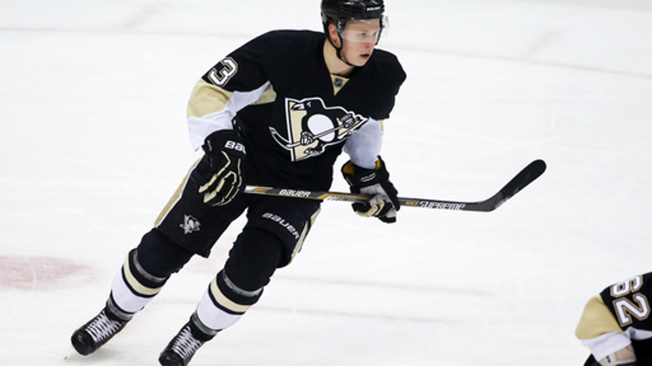 Penguins sign defenseman Maatta to 6-year extension