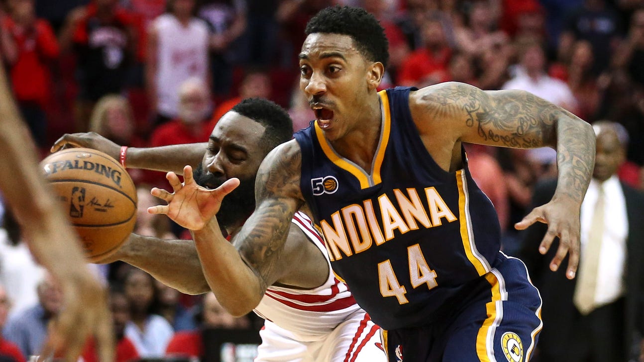 Pacers visit San Antonio seeking second straight win in Texas