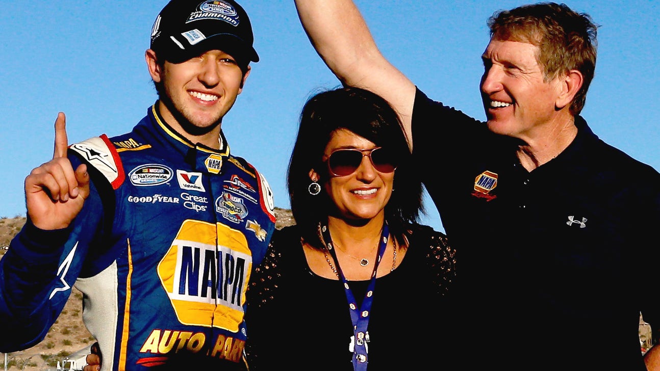 Chase Elliott's title run a surprise for dad, but not everyone