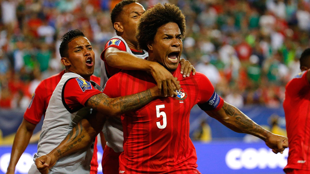 Seattle Sounders sign Panama defender Roman Torres