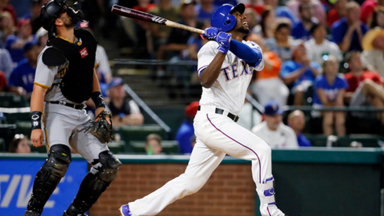 LEADING OFF: Harvey seeks fix, Royals rallying and rolling