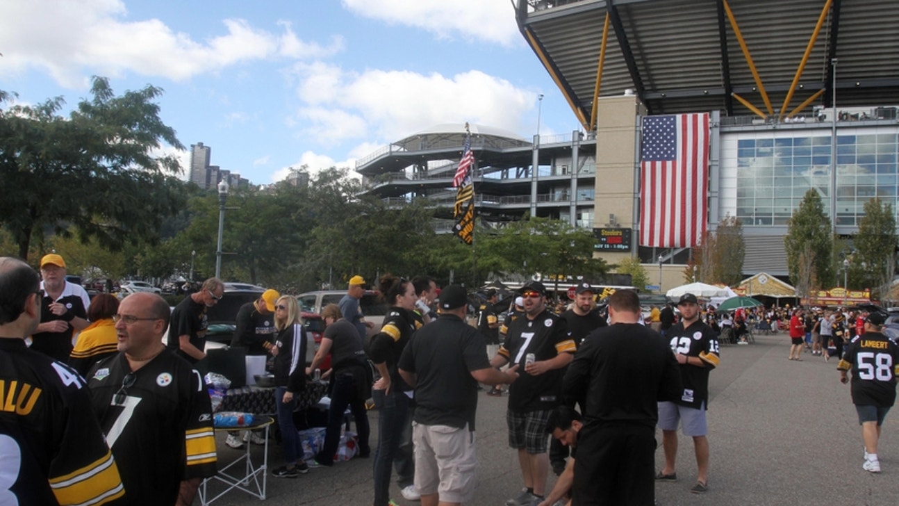 Steelers Game Day Grub: Hawaiian Ham BBQ