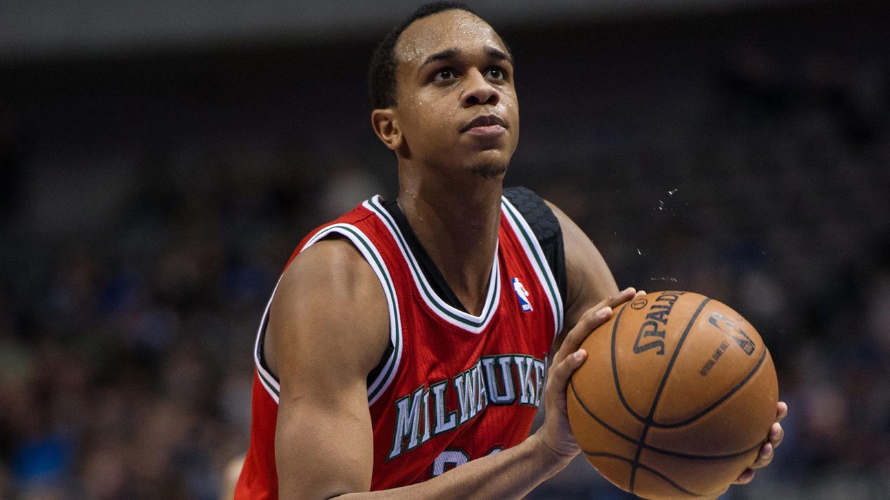 Sources: John Henson, Bucks still on course for extension