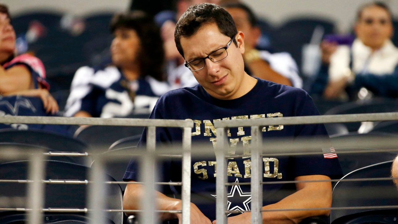 Redskins fan mocks Cowboys' loss at Dallas airport