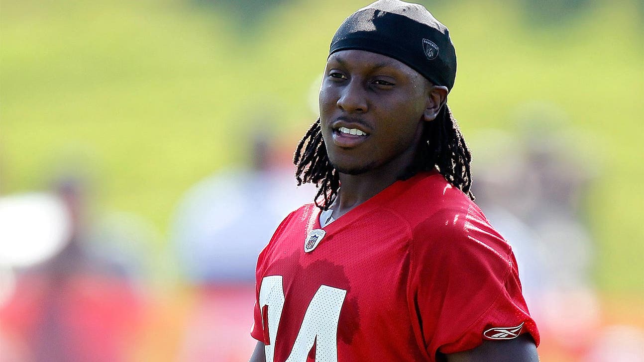 Falcons' White meets winner of big Twitter bet that backfired on him