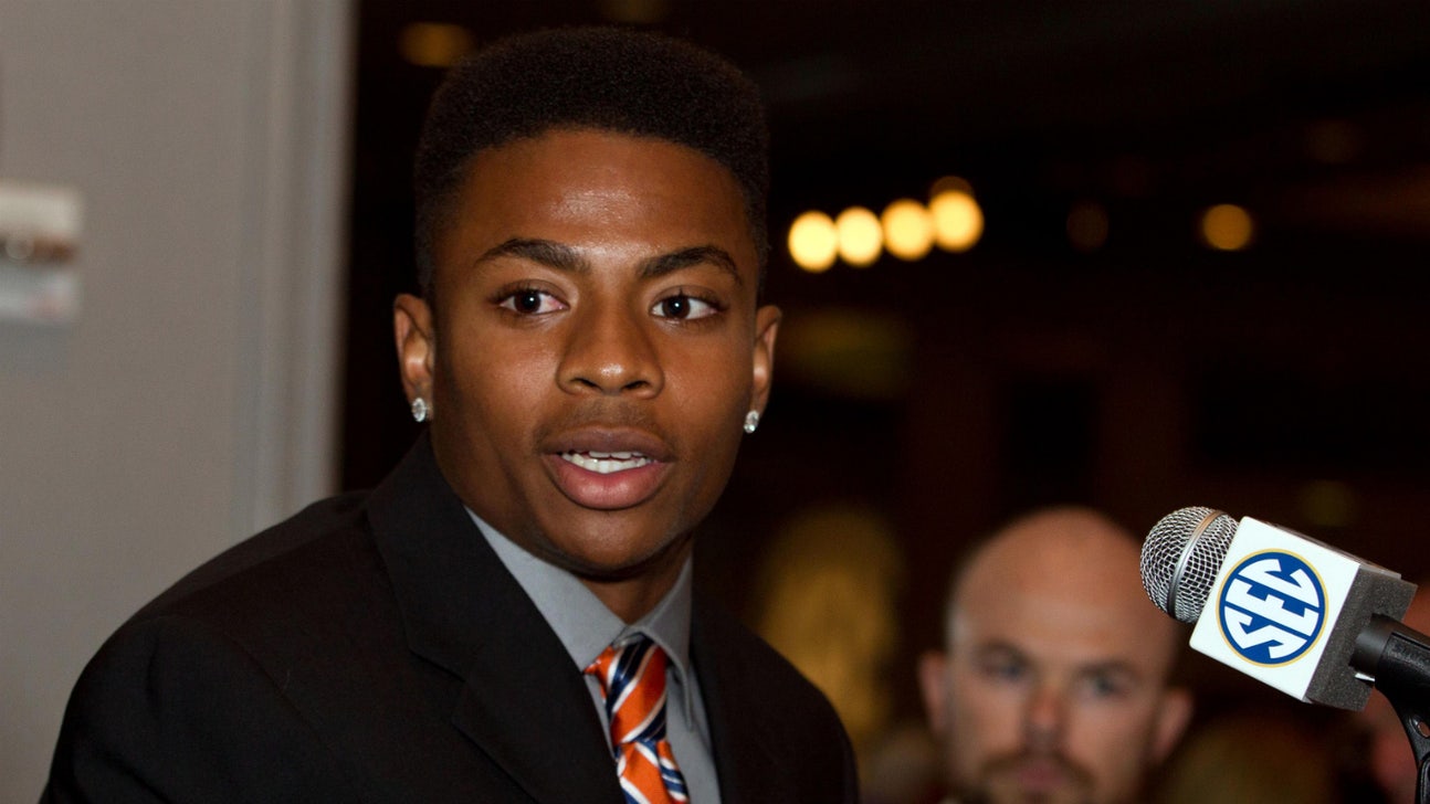 Florida says CB Vernon Hargreaves has bone bruise