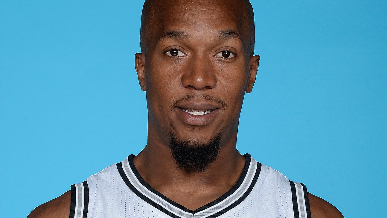 How did Drake's lyrics inspire Spurs forward David West?