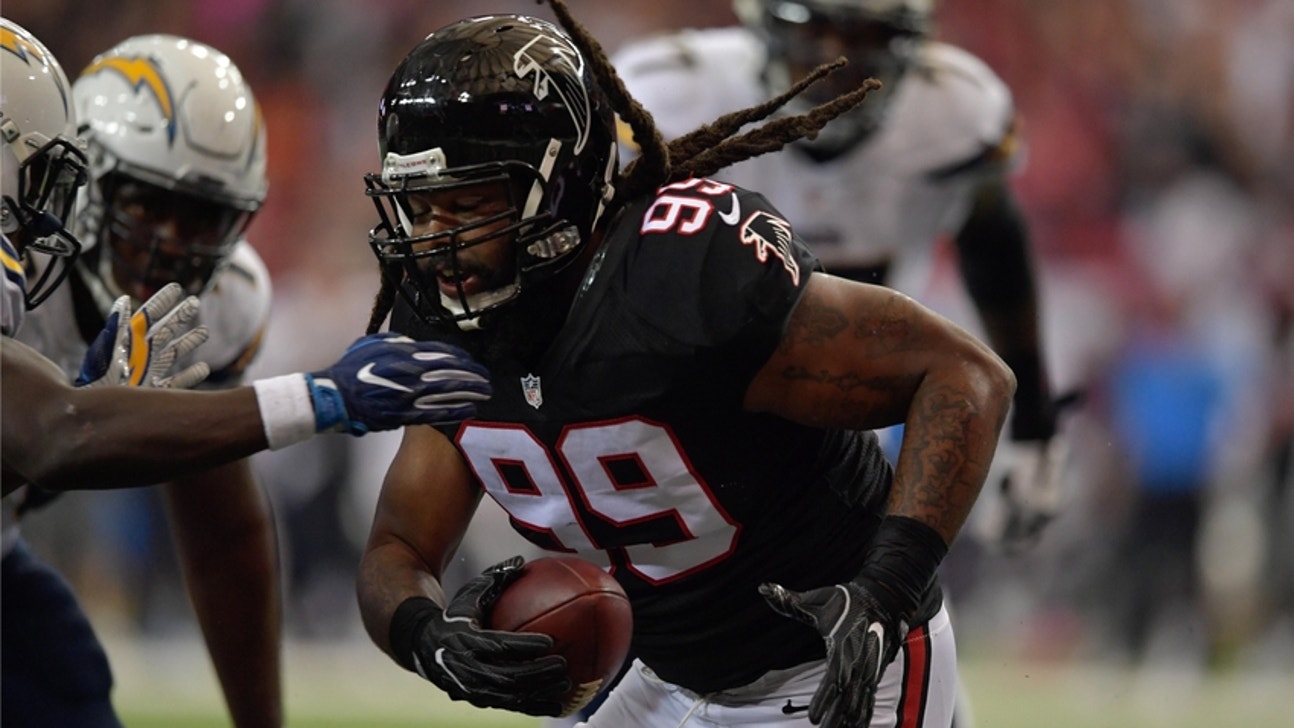 Adrian Clayborn's season may be over after Atlanta Falcons sign DE