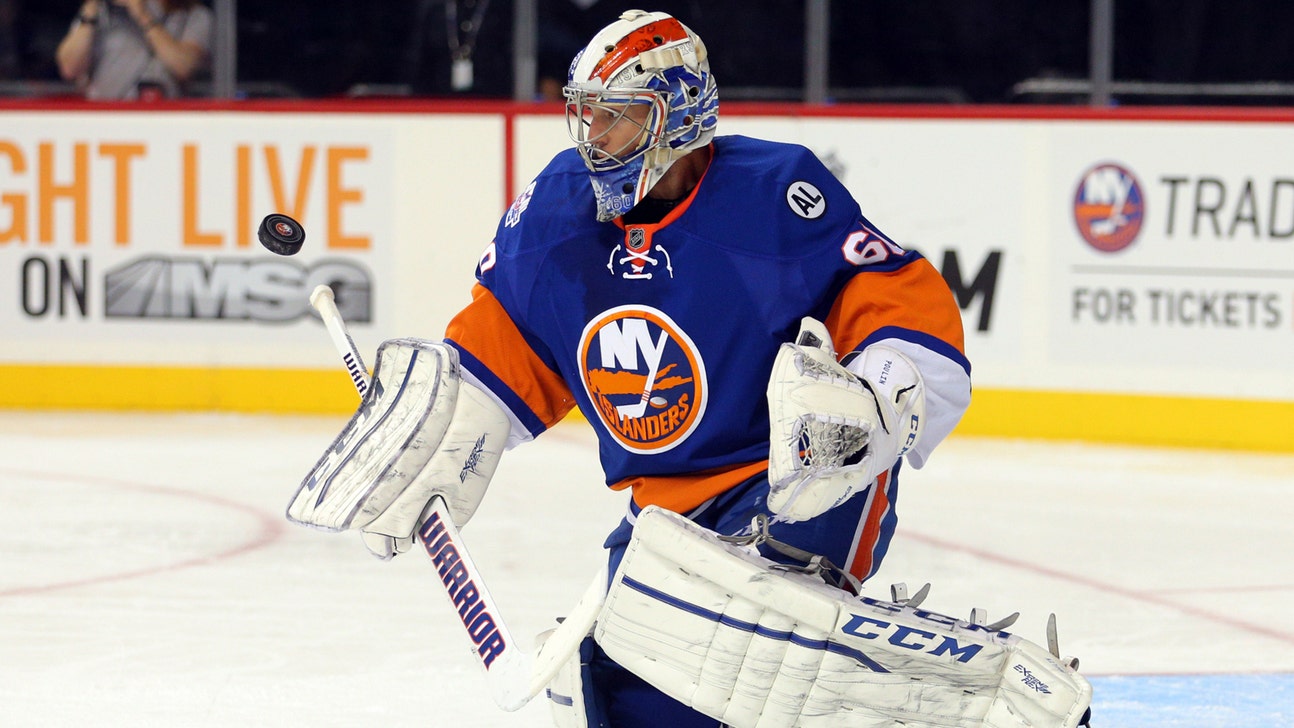Lightning claim goalie Kevin Poulin off waivers from Islanders