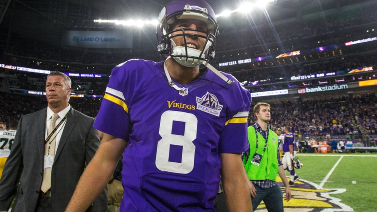 Sam Bradford wins his first game with Minnesota Vikings
