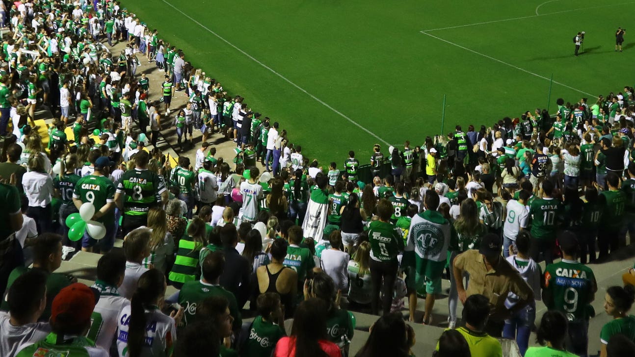 Watch: Atletico Nacional fans pay tribute to Chapecoense