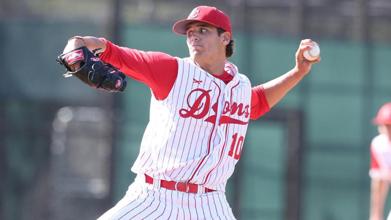 Cleveland signs former No.1 overall pick Aiken