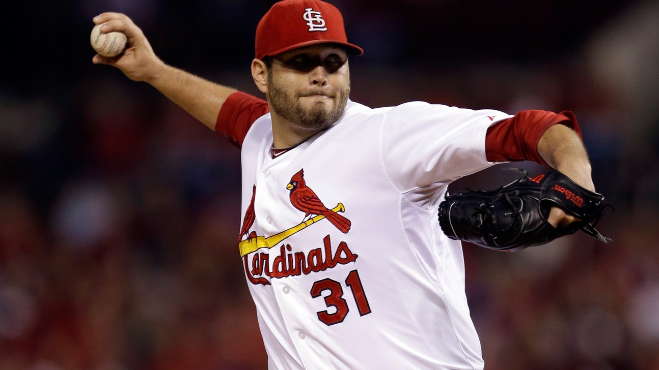 Cardinals, righty Lance Lynn agree to three-year, $22M contract