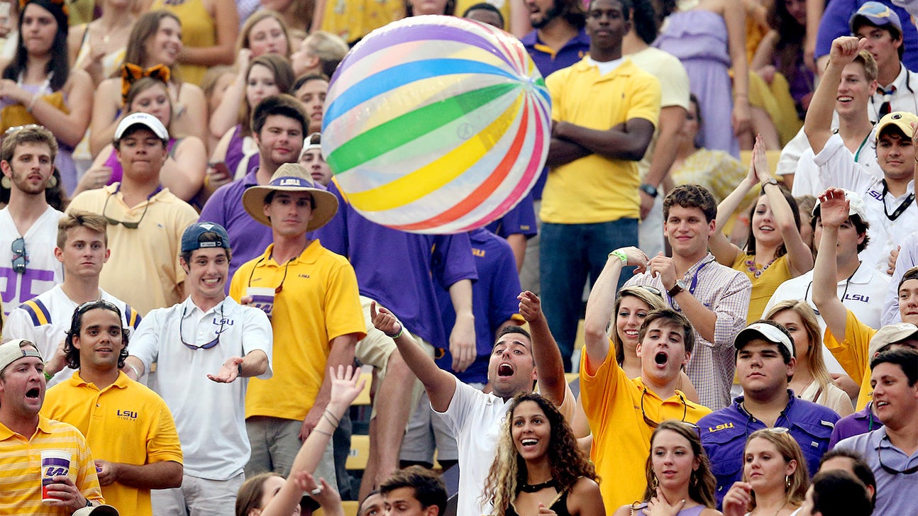 PHOTOS: LSU fans have gator on their tailgating menus