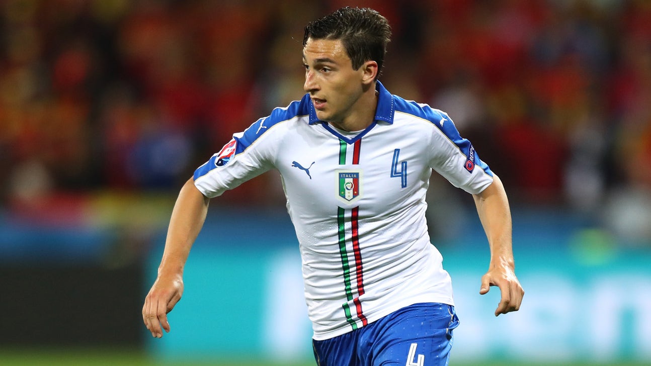 Chelsea and Manchester United working on swap deal