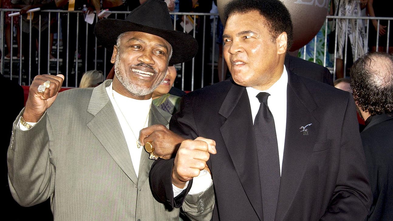 Ali's gloves used in Fight of the Century vs. Frazier sell for almost $400K