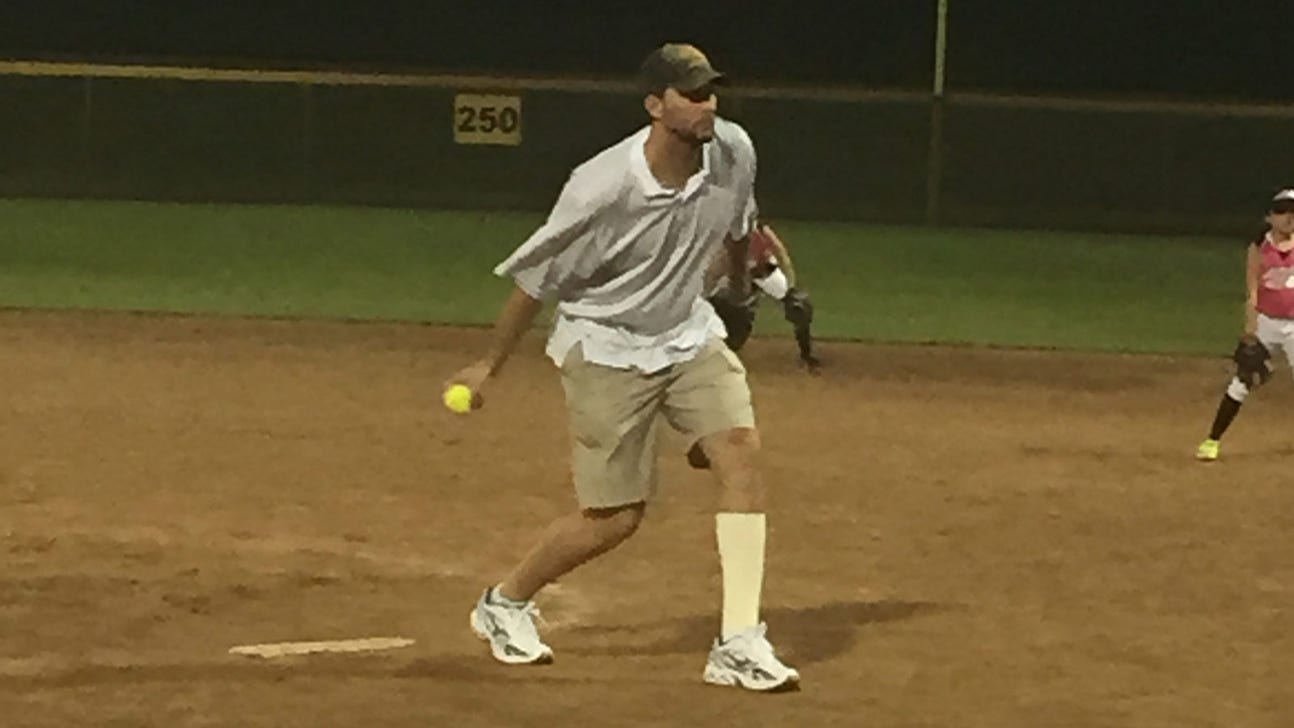 Cardinals' Wainwright gives up 19 runs in return to live action