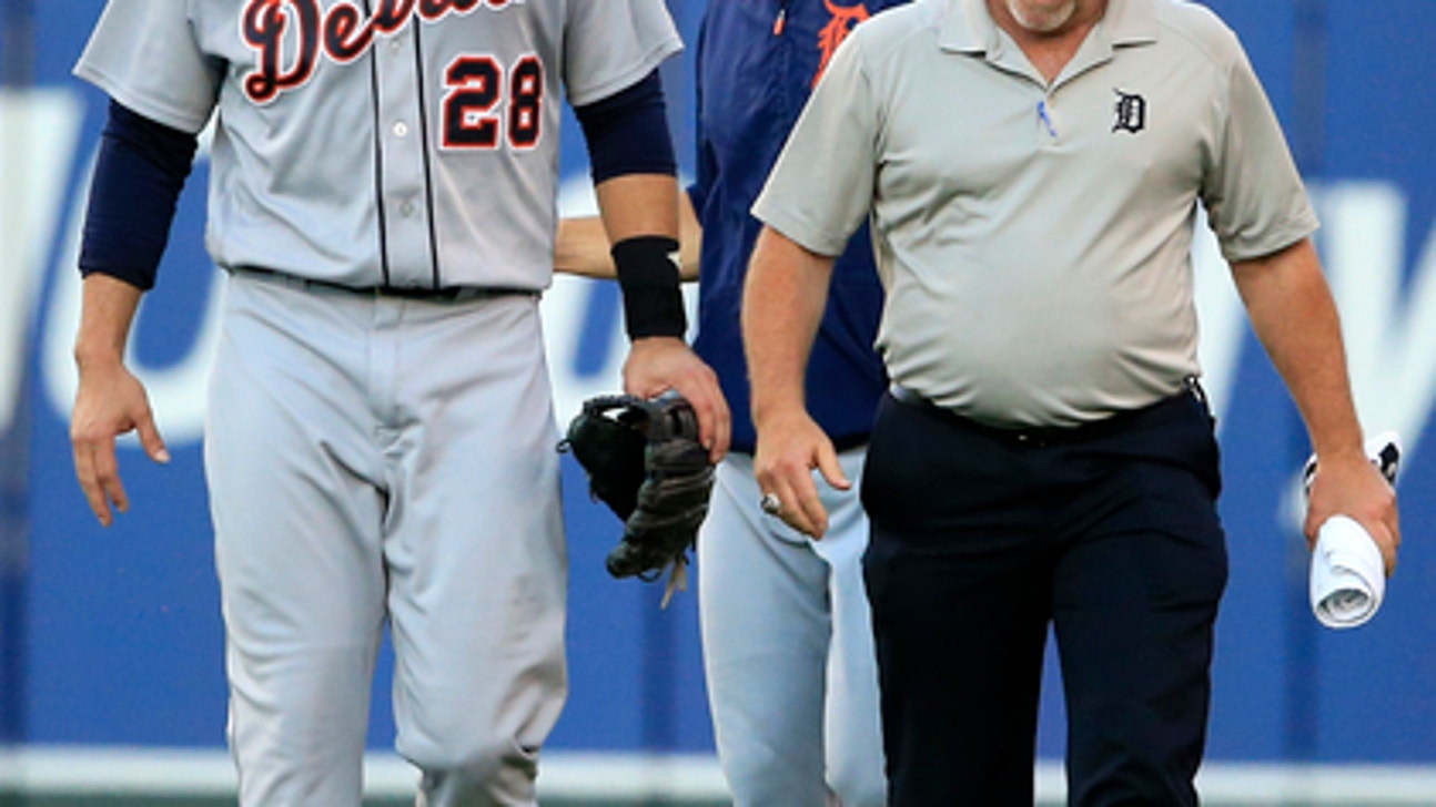 Tigers' J.D. Martinez leaves game with fractured elbow