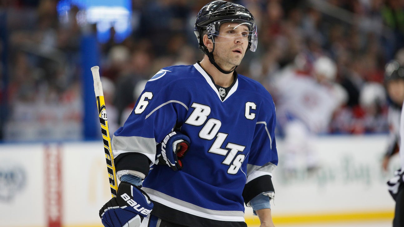 After bitter divorce, Lightning will retire Martin St. Louis' No. 26