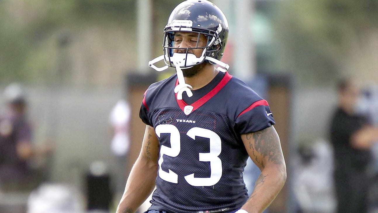 Texans' Foster back at practice, still thinks it'll be 'my best year'
